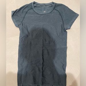Lululemon swiftly tech run short sleeve shirt